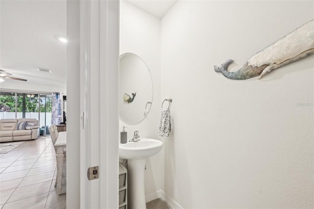 For Sale: $289,999 (3 beds, 2 baths, 1695 Square Feet)