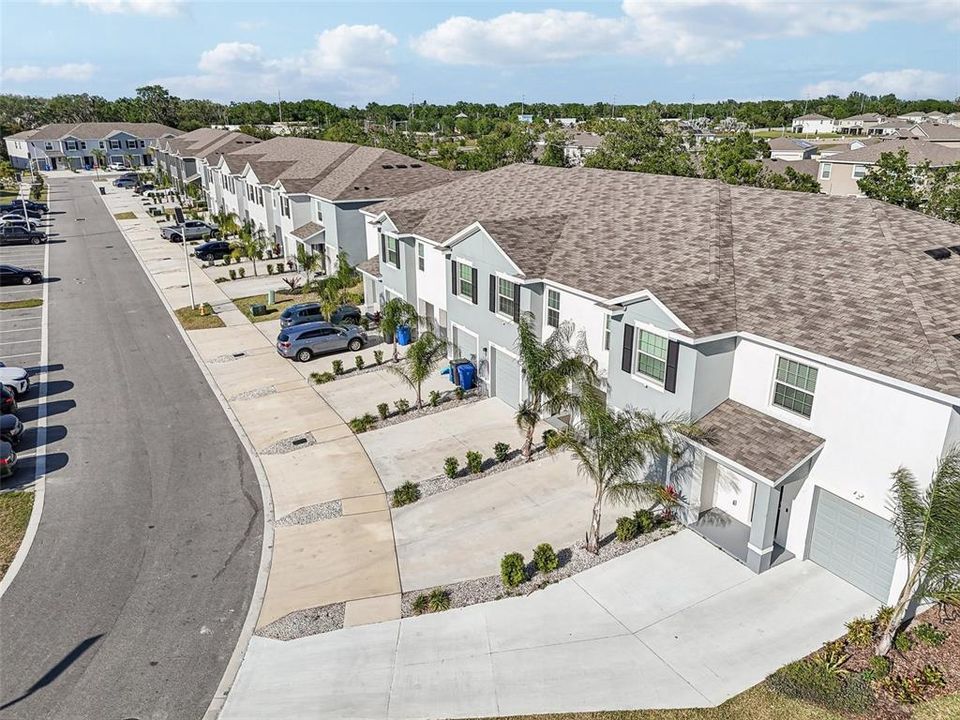 For Sale: $289,999 (3 beds, 2 baths, 1695 Square Feet)