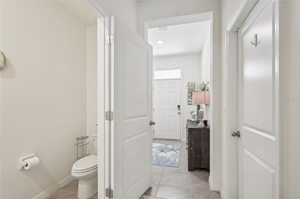 For Sale: $289,999 (3 beds, 2 baths, 1695 Square Feet)