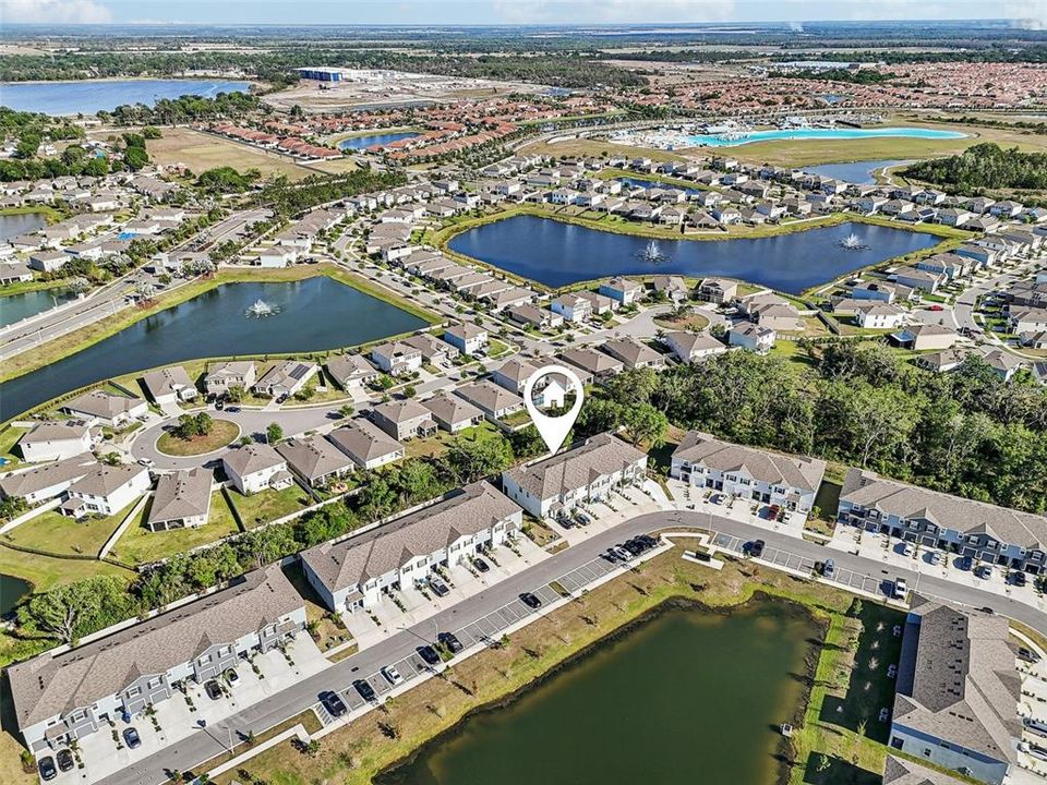 For Sale: $289,999 (3 beds, 2 baths, 1695 Square Feet)