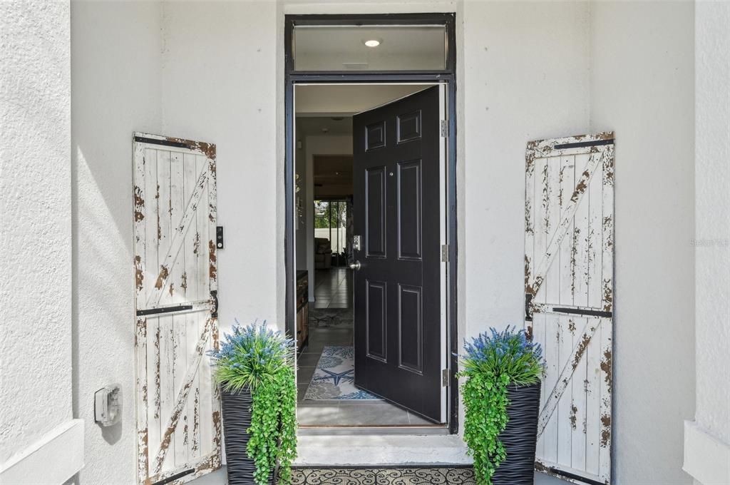 For Sale: $289,999 (3 beds, 2 baths, 1695 Square Feet)