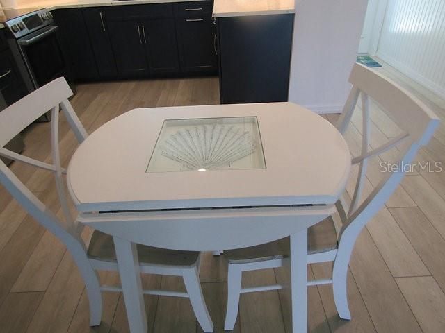 For Rent: $3,200 (1 beds, 1 baths, 754 Square Feet)