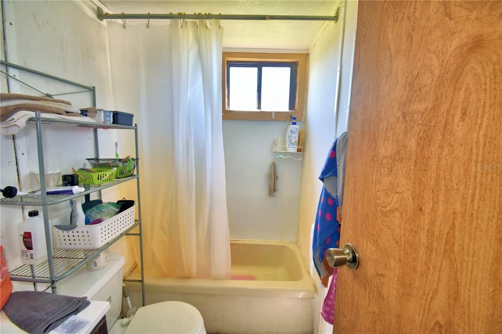 En Venta: $275,000 (4 camas, 1 baños, 924 Pies cuadrados)