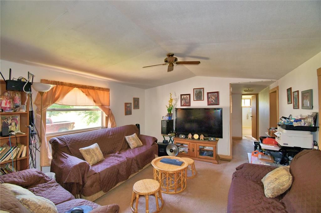 En Venta: $275,000 (4 camas, 1 baños, 924 Pies cuadrados)