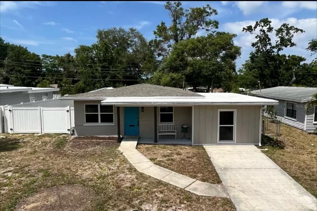 Recently Sold: $339,000 (3 beds, 1 baths, 1317 Square Feet)