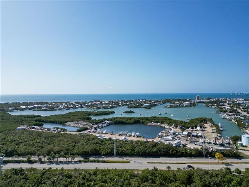 На продажу: $13,000,000 (0 спален, 0 ванн, 0 Квадратных фут)