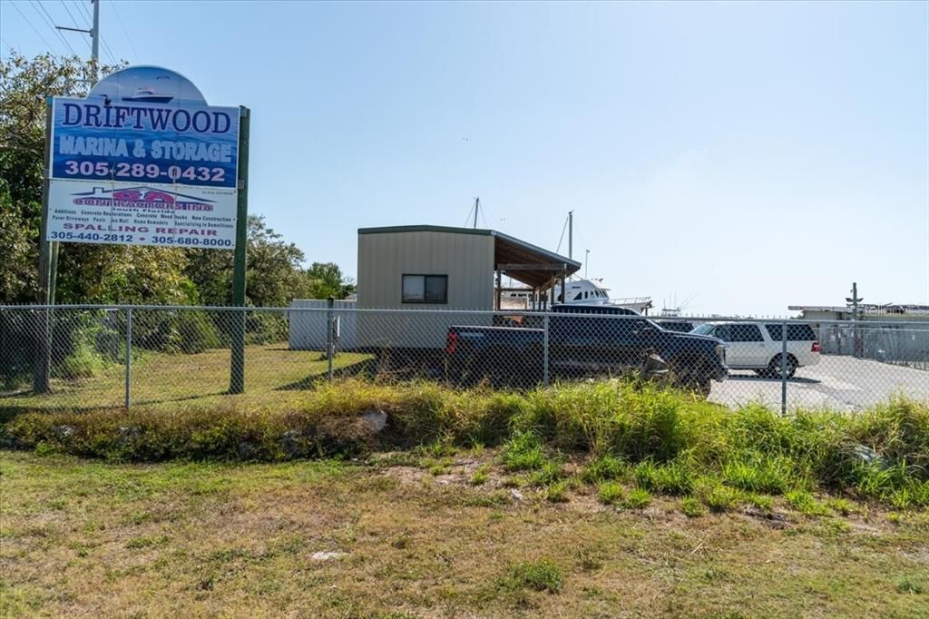 На продажу: $13,000,000 (0 спален, 0 ванн, 0 Квадратных фут)