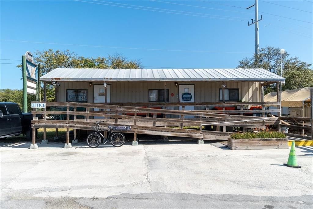 На продажу: $13,000,000 (0 спален, 0 ванн, 0 Квадратных фут)