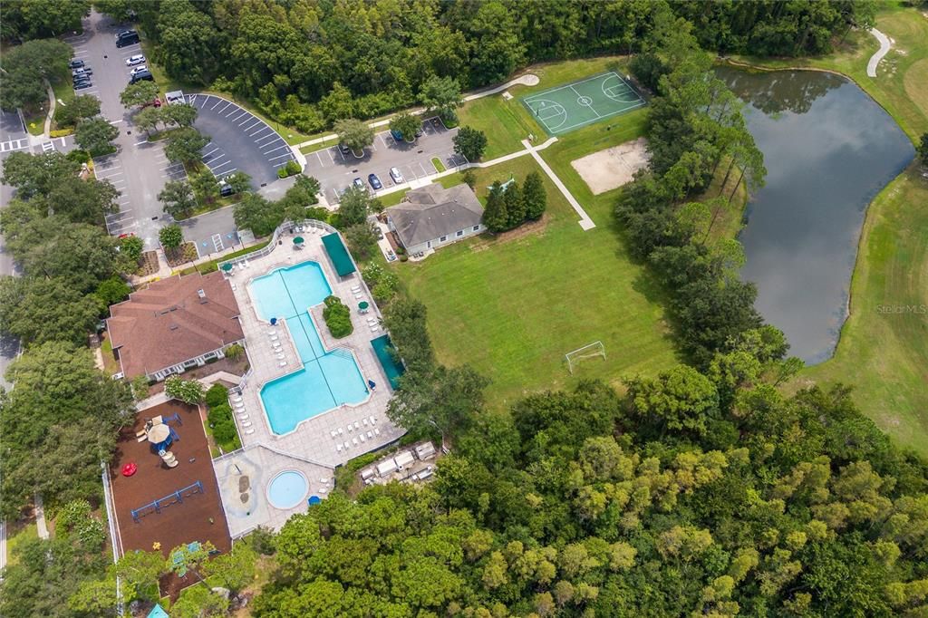 Active With Contract: $390,000 (4 beds, 2 baths, 1956 Square Feet)