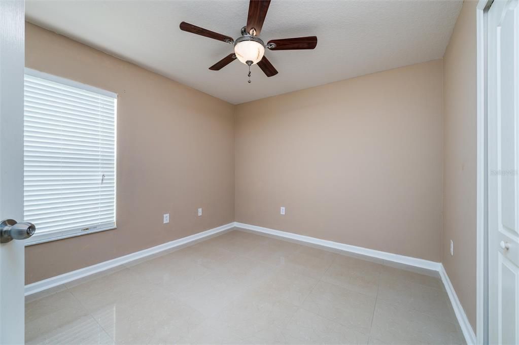 Active With Contract: $390,000 (4 beds, 2 baths, 1956 Square Feet)