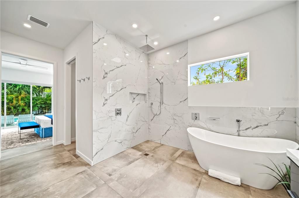 На продажу: $2,349,000 (6 спален, 6 ванн, 3500 Квадратных фут)