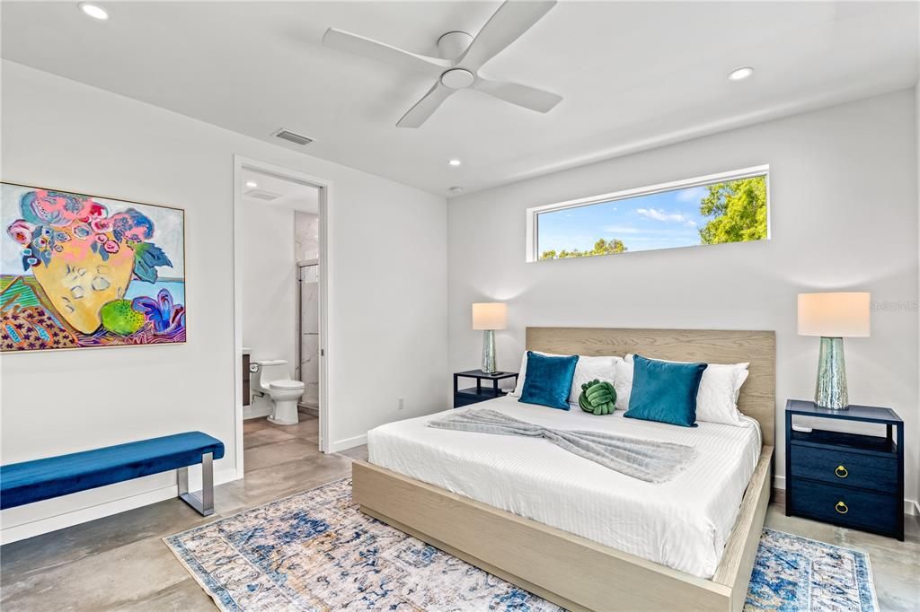 На продажу: $2,349,000 (6 спален, 6 ванн, 3500 Квадратных фут)