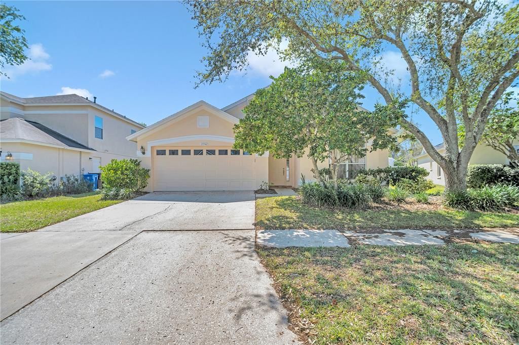 Recently Sold: $385,000 (3 beds, 2 baths, 1815 Square Feet)