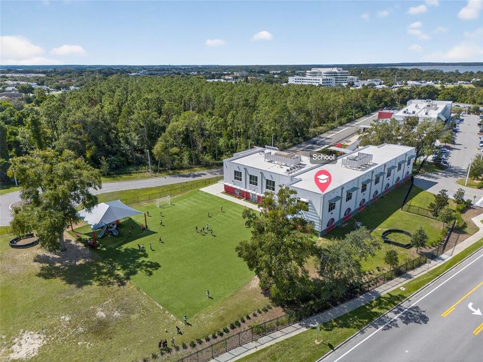 合同活跃: $378,500 (5 贝兹, 3 浴室, 2528 平方英尺)