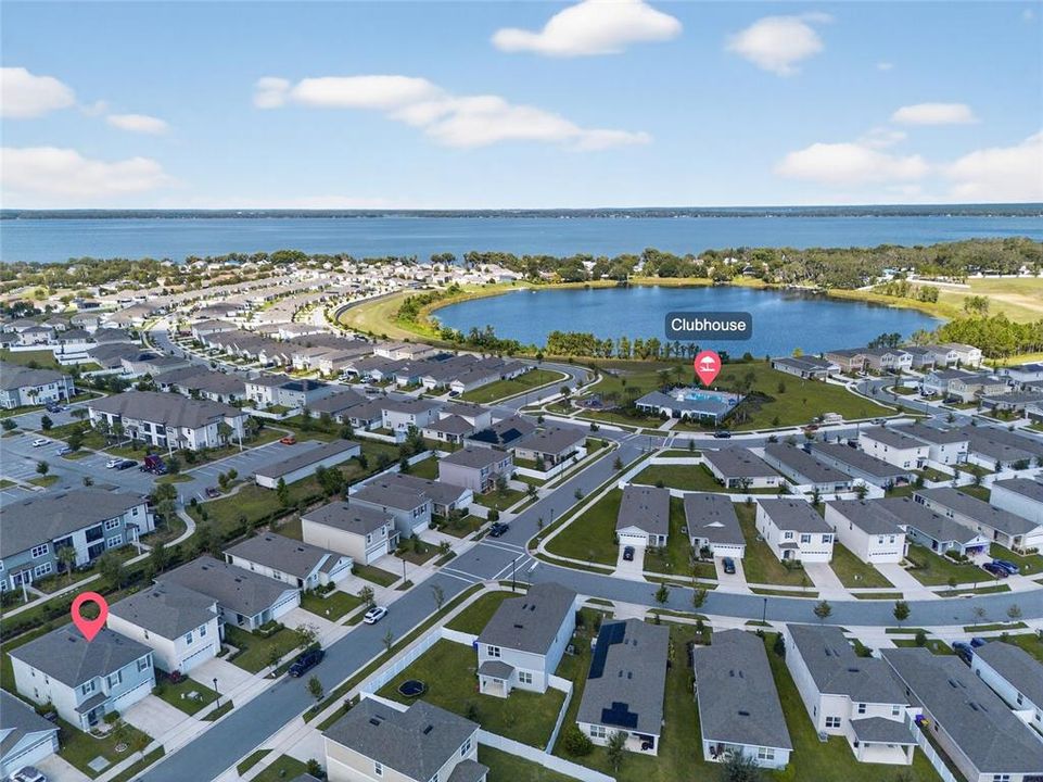 合同活跃: $378,500 (5 贝兹, 3 浴室, 2528 平方英尺)