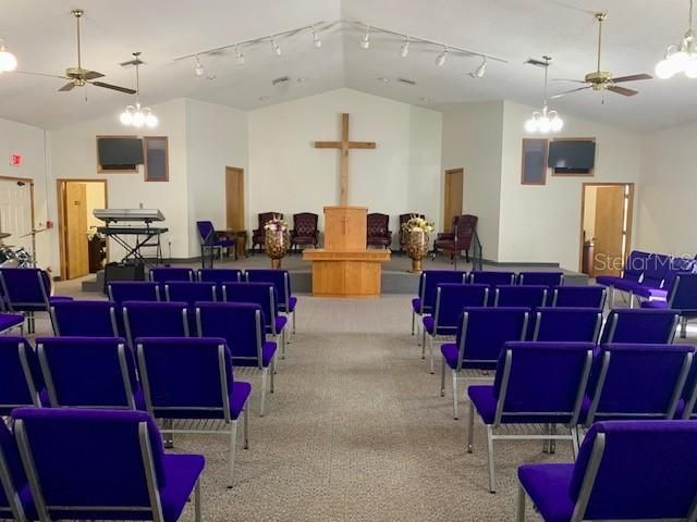 待售: $425,000 (0 贝兹, 0 浴室, 3200 平方英尺)