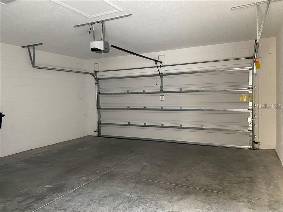 En Venta: $407,000 (3 camas, 2 baños, 1722 Pies cuadrados)