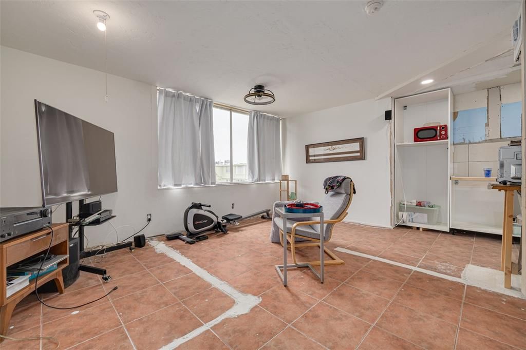 Activo con contrato: $85,000 (1 camas, 1 baños, 790 Pies cuadrados)