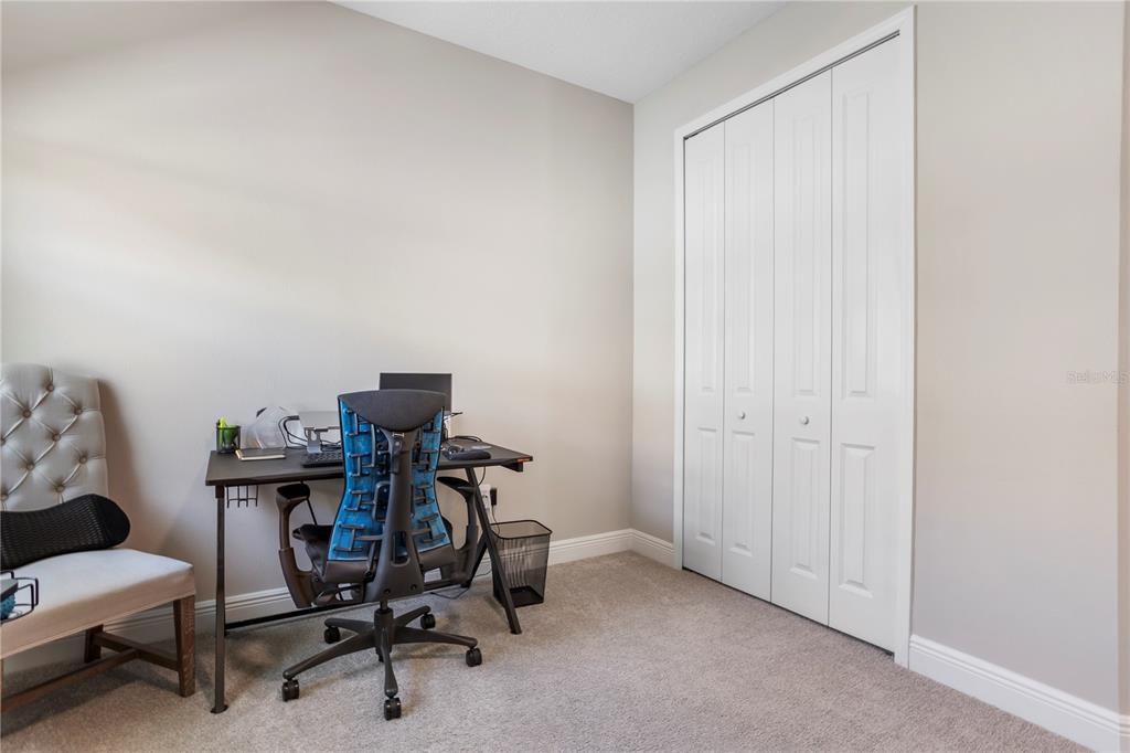 For Sale: $547,000 (3 beds, 3 baths, 2477 Square Feet)