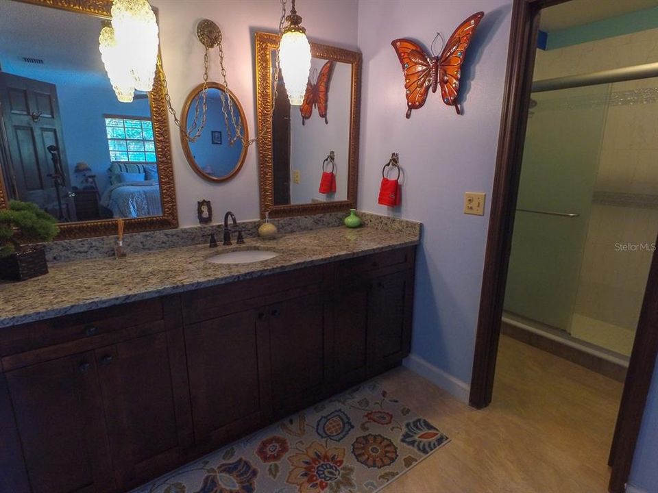 For Sale: $580,000 (5 beds, 3 baths, 3095 Square Feet)