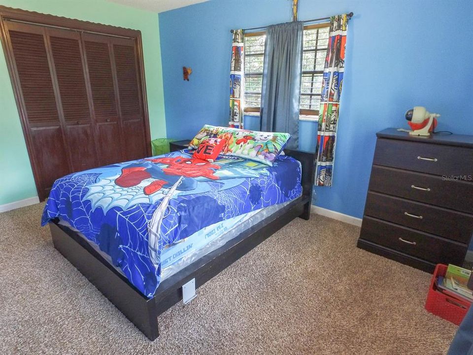 For Sale: $580,000 (5 beds, 3 baths, 3095 Square Feet)