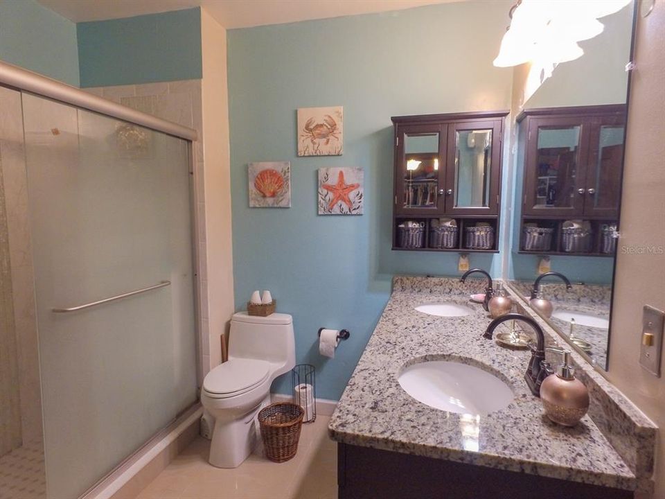 For Sale: $580,000 (5 beds, 3 baths, 3095 Square Feet)