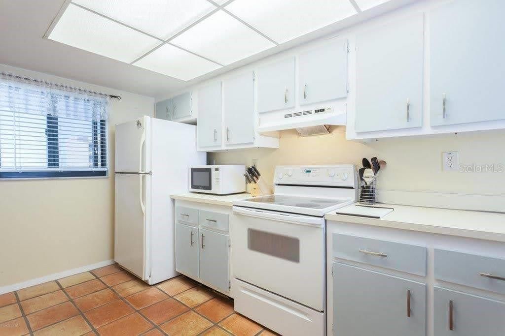 For Rent: $3,100 (3 beds, 2 baths, 1495 Square Feet)