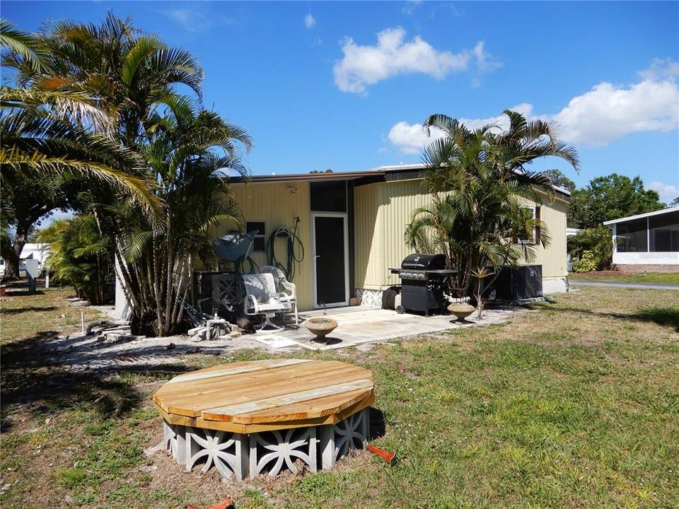 Activo con contrato: $125,000 (2 camas, 2 baños, 1152 Pies cuadrados)