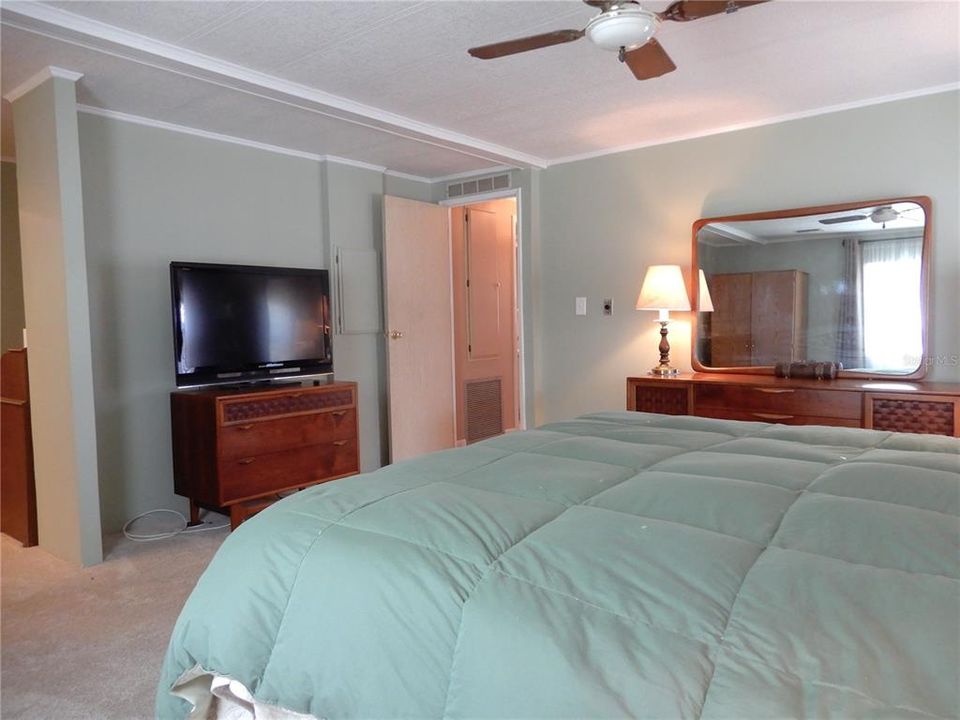 Activo con contrato: $125,000 (2 camas, 2 baños, 1152 Pies cuadrados)