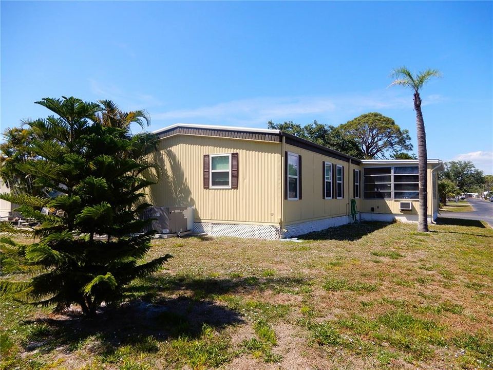 Activo con contrato: $125,000 (2 camas, 2 baños, 1152 Pies cuadrados)