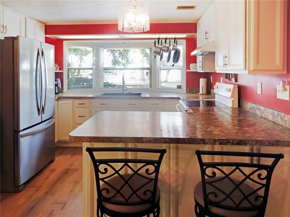 Activo con contrato: $125,000 (2 camas, 2 baños, 1152 Pies cuadrados)