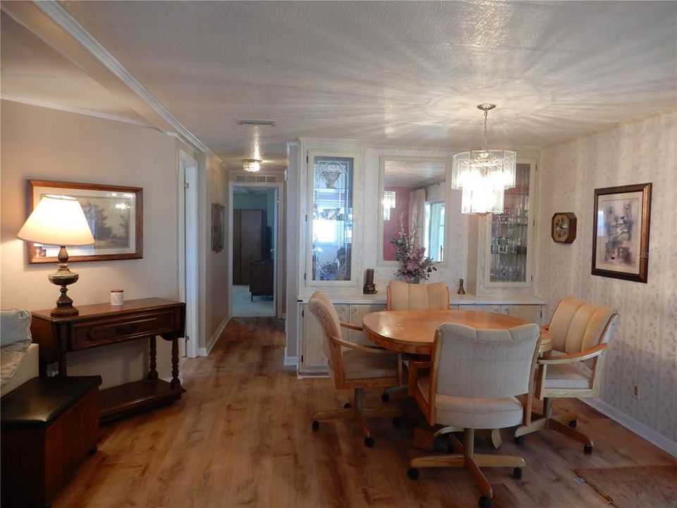 Activo con contrato: $125,000 (2 camas, 2 baños, 1152 Pies cuadrados)