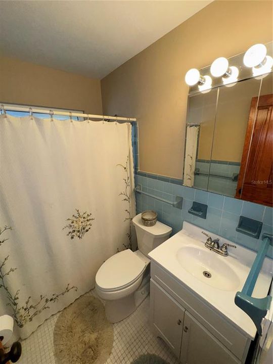 For Sale: $625,000 (3 beds, 4 baths, 1756 Square Feet)