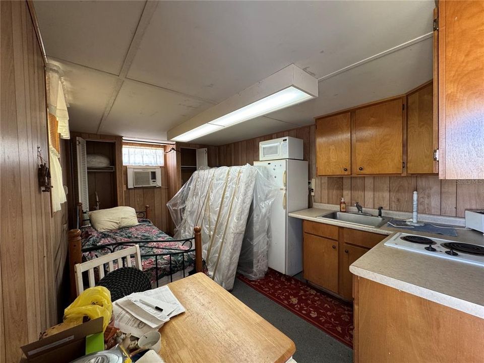 For Sale: $625,000 (3 beds, 4 baths, 1756 Square Feet)