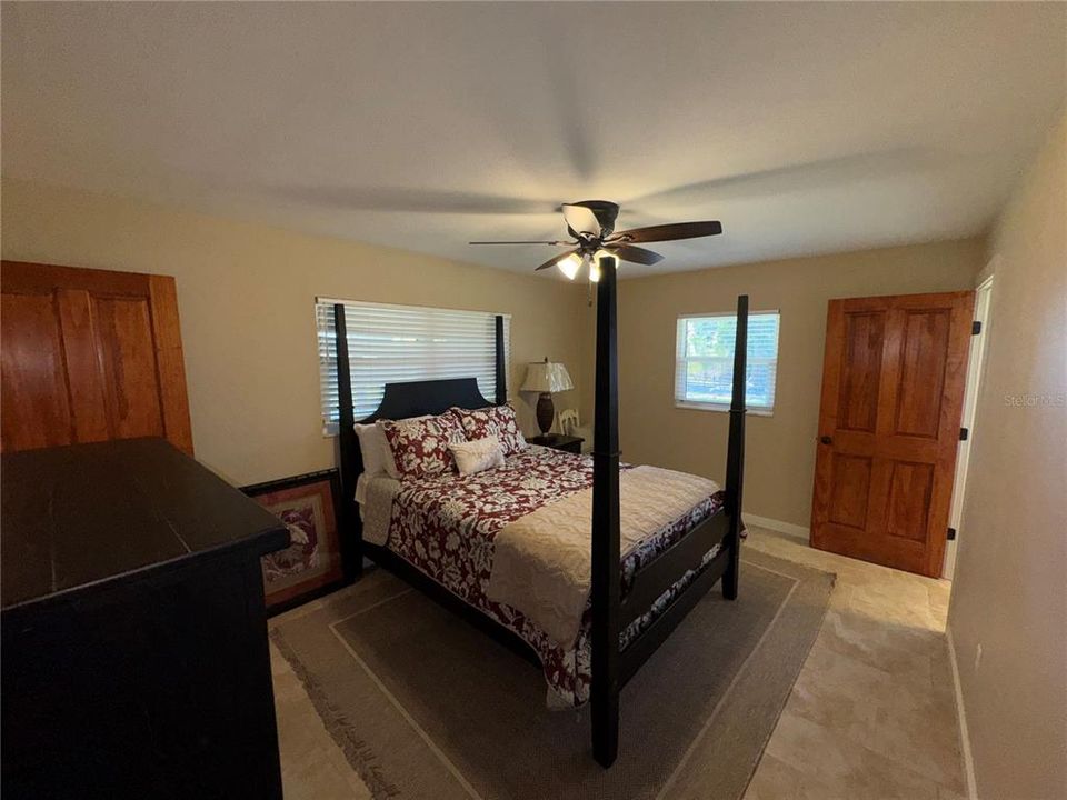 For Sale: $625,000 (3 beds, 4 baths, 1756 Square Feet)