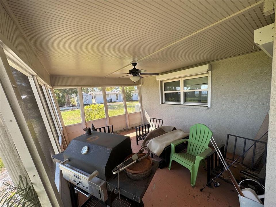 For Sale: $625,000 (3 beds, 4 baths, 1756 Square Feet)