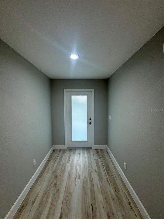 For Sale: $349,900 (4 beds, 2 baths, 1809 Square Feet)