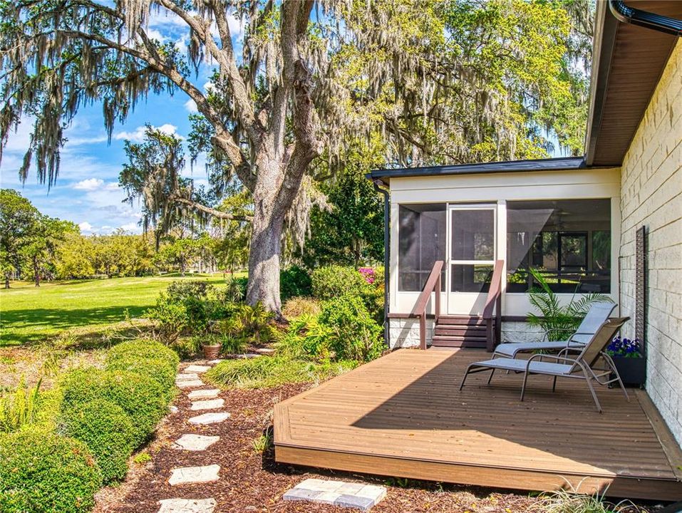 For Sale: $649,900 (3 beds, 2 baths, 2144 Square Feet)