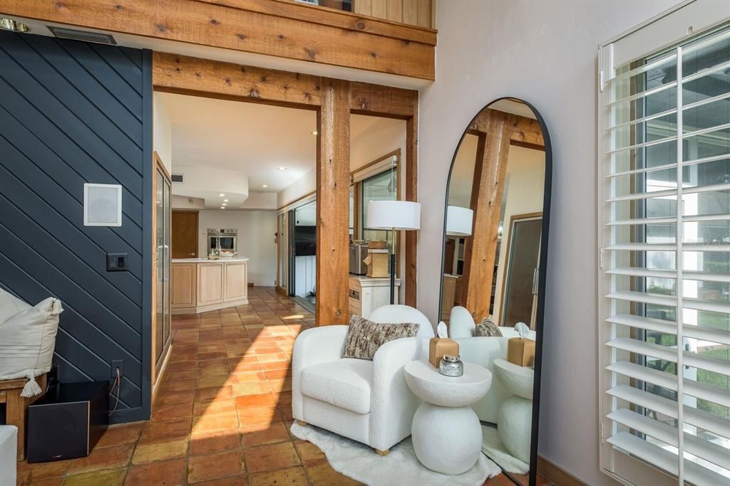Active With Contract: $1,895,000 (5 beds, 5 baths, 5885 Square Feet)