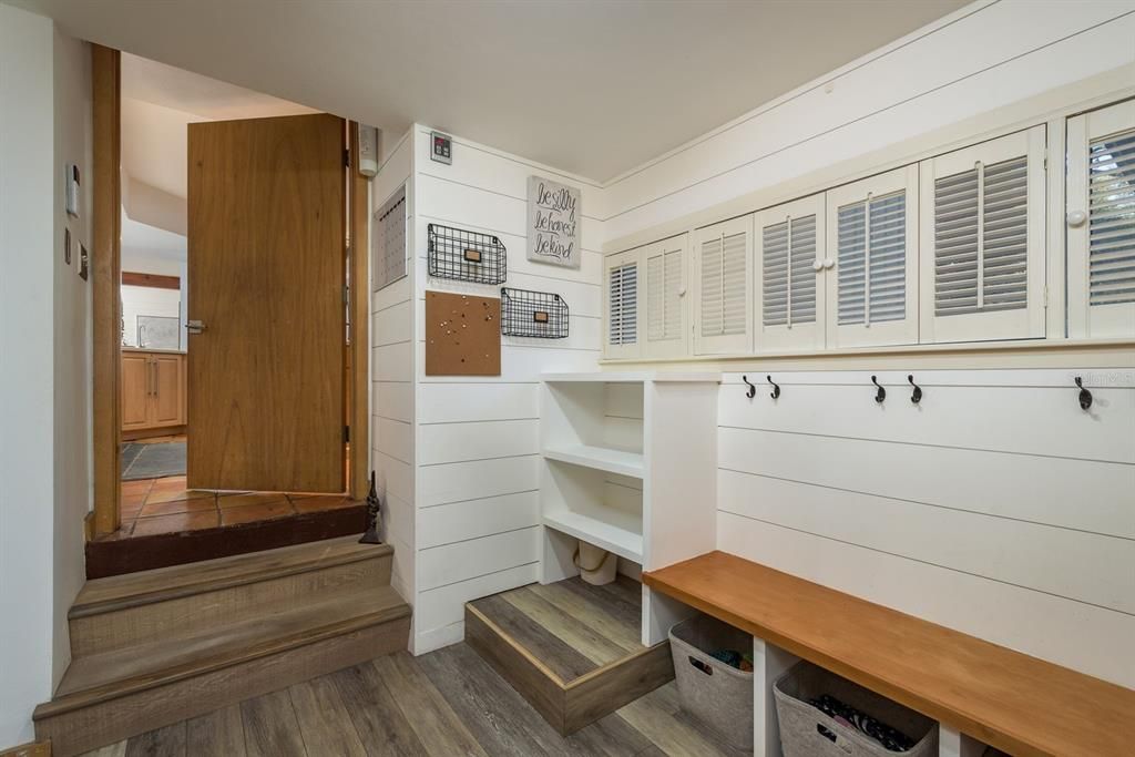 Mud room leading to kitchen from garage