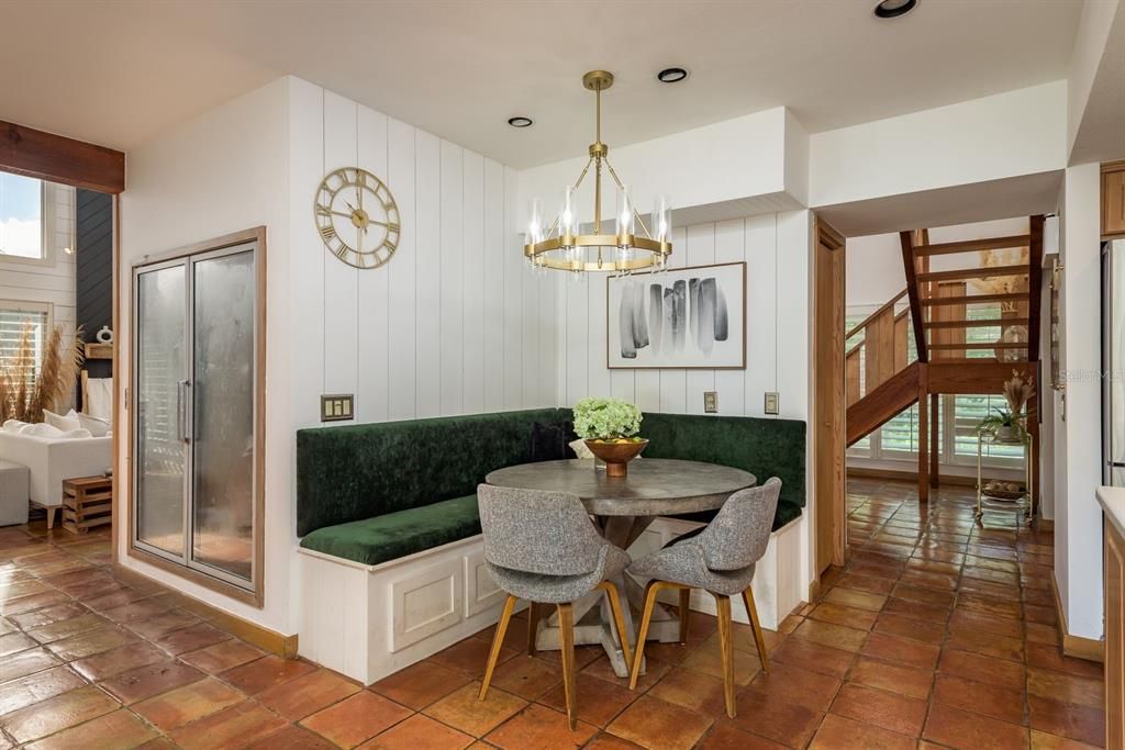 Breakfast nook
