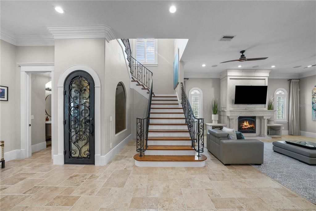 Active With Contract: $5,850,000 (4 beds, 5 baths, 6265 Square Feet)