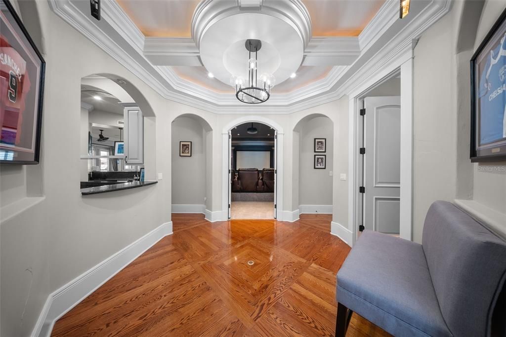 Active With Contract: $5,850,000 (4 beds, 5 baths, 6265 Square Feet)