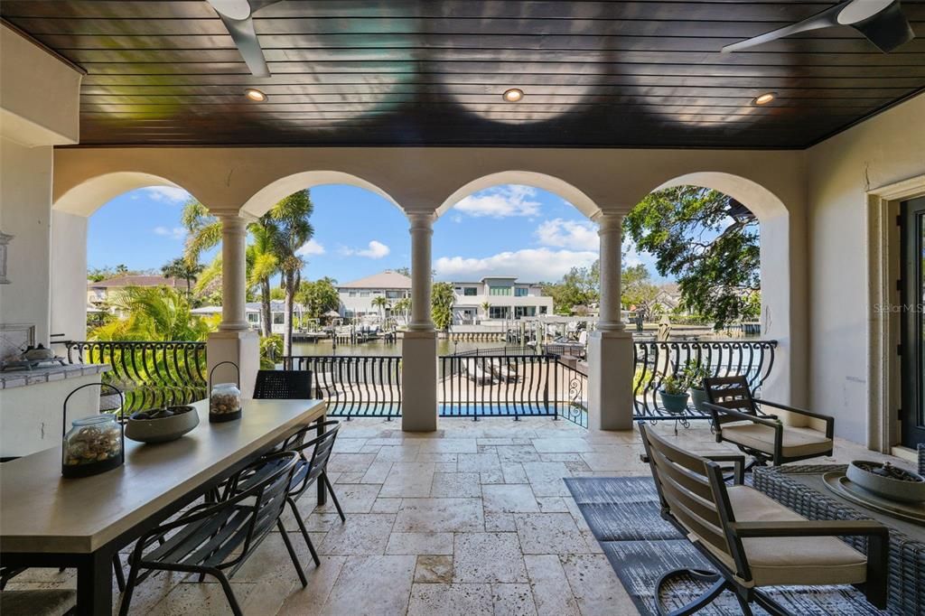 Active With Contract: $5,850,000 (4 beds, 5 baths, 6265 Square Feet)