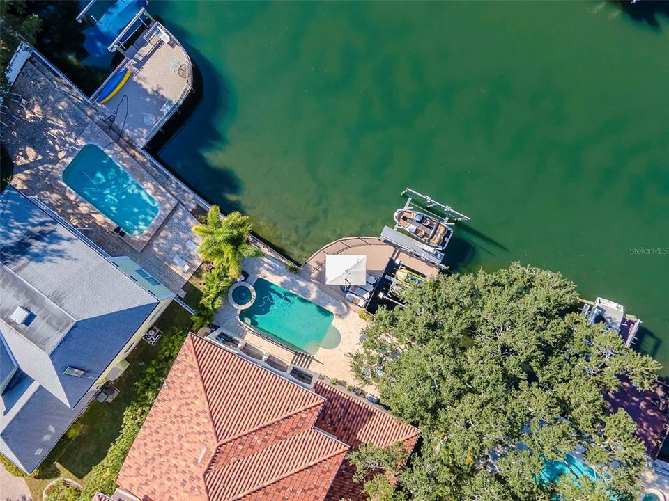 Active With Contract: $5,850,000 (4 beds, 5 baths, 6265 Square Feet)