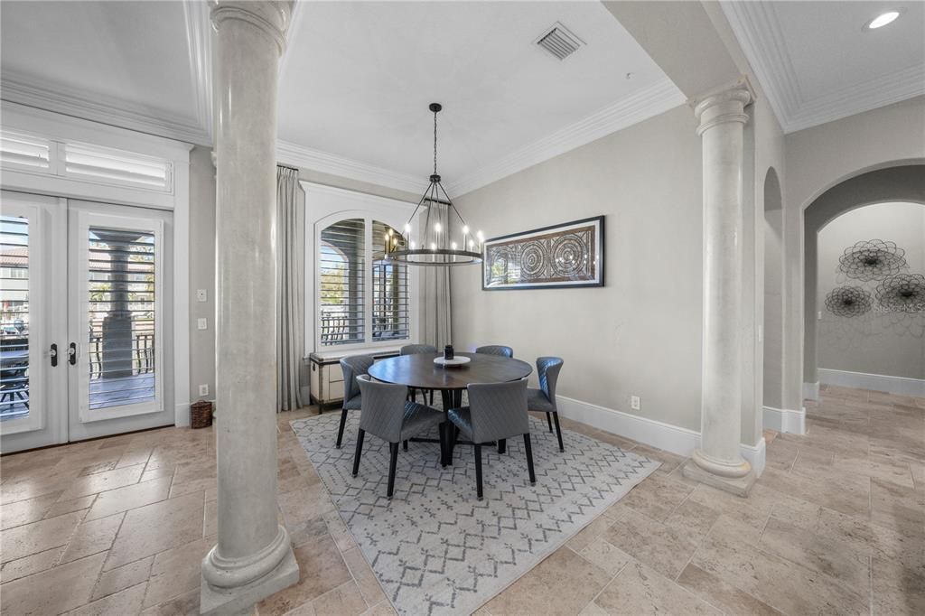 Active With Contract: $5,850,000 (4 beds, 5 baths, 6265 Square Feet)