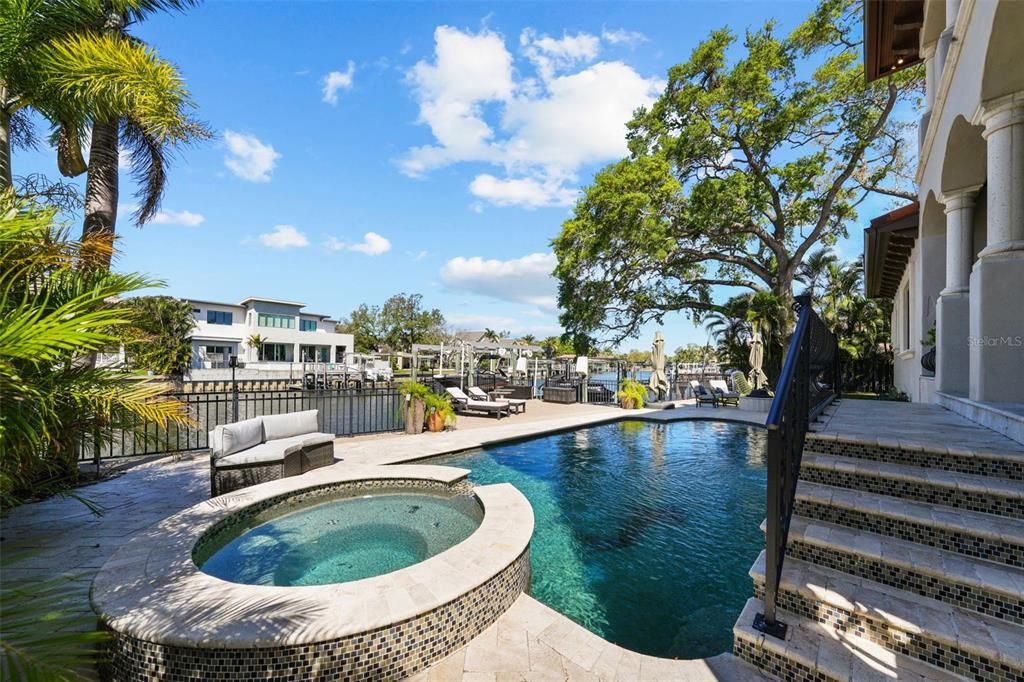 Active With Contract: $5,850,000 (4 beds, 5 baths, 6265 Square Feet)