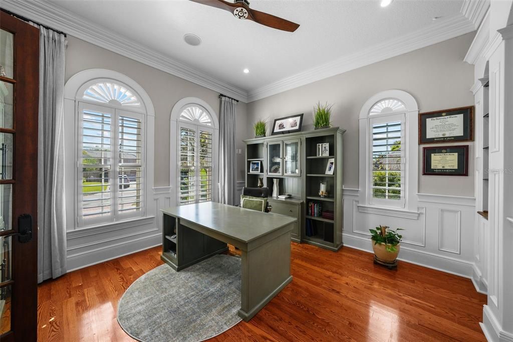 Active With Contract: $5,850,000 (4 beds, 5 baths, 6265 Square Feet)