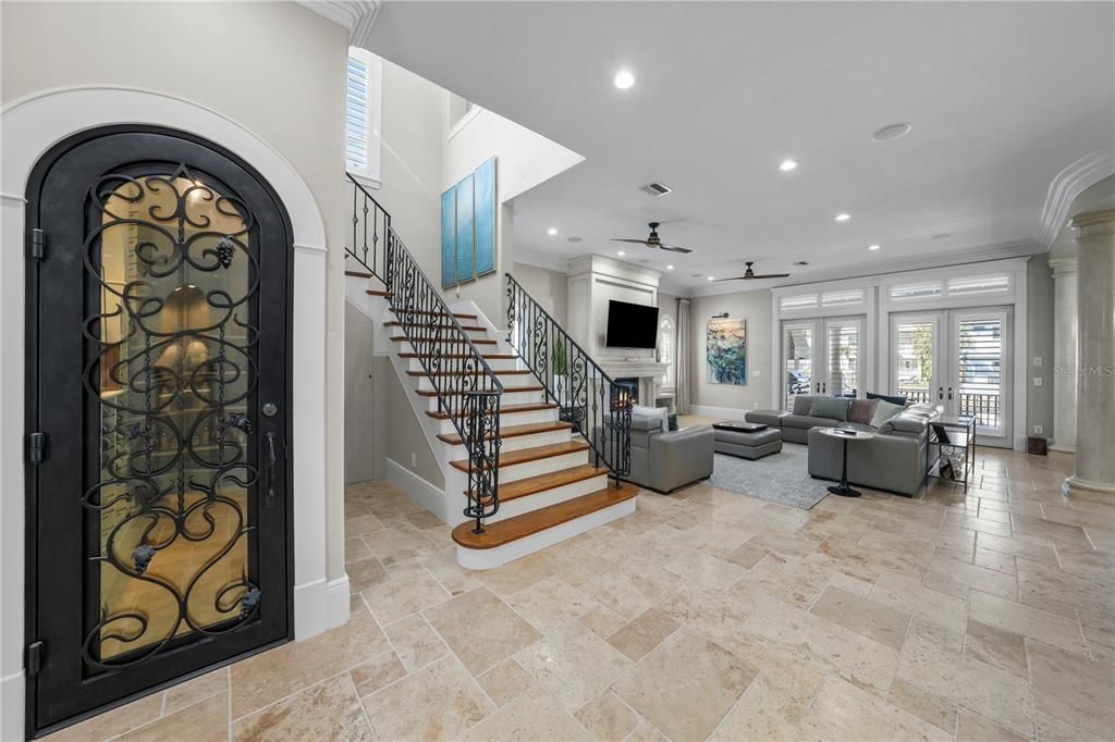 Active With Contract: $5,850,000 (4 beds, 5 baths, 6265 Square Feet)