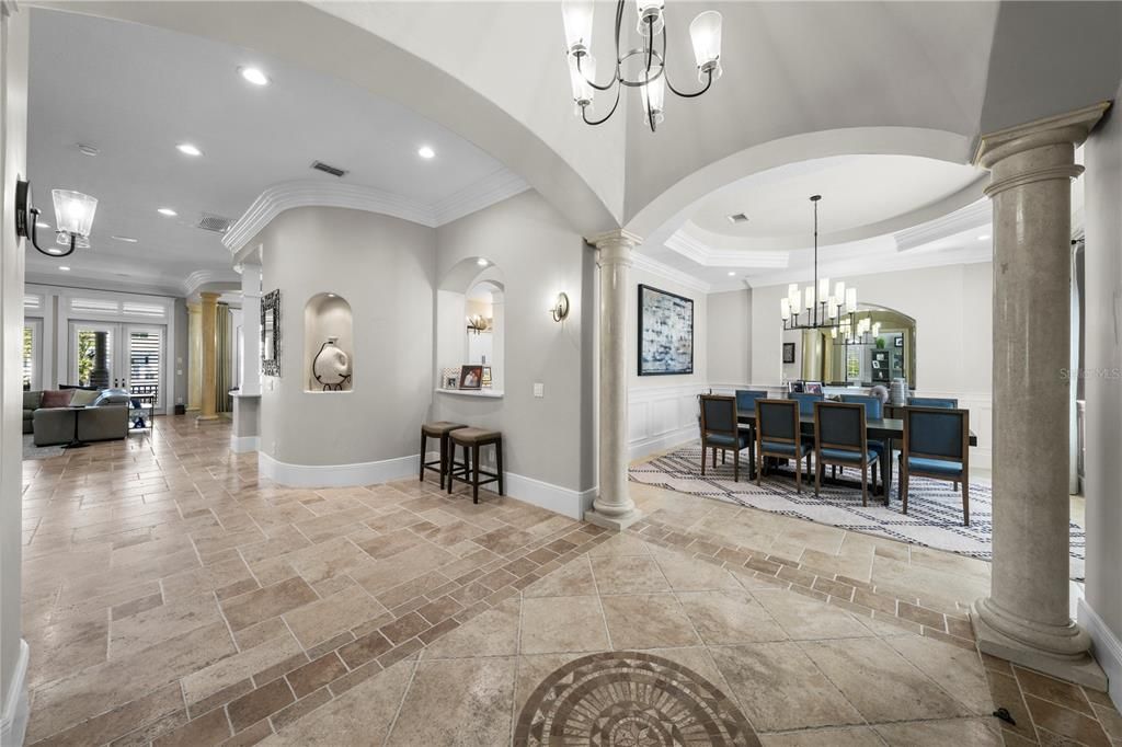 Active With Contract: $5,850,000 (4 beds, 5 baths, 6265 Square Feet)